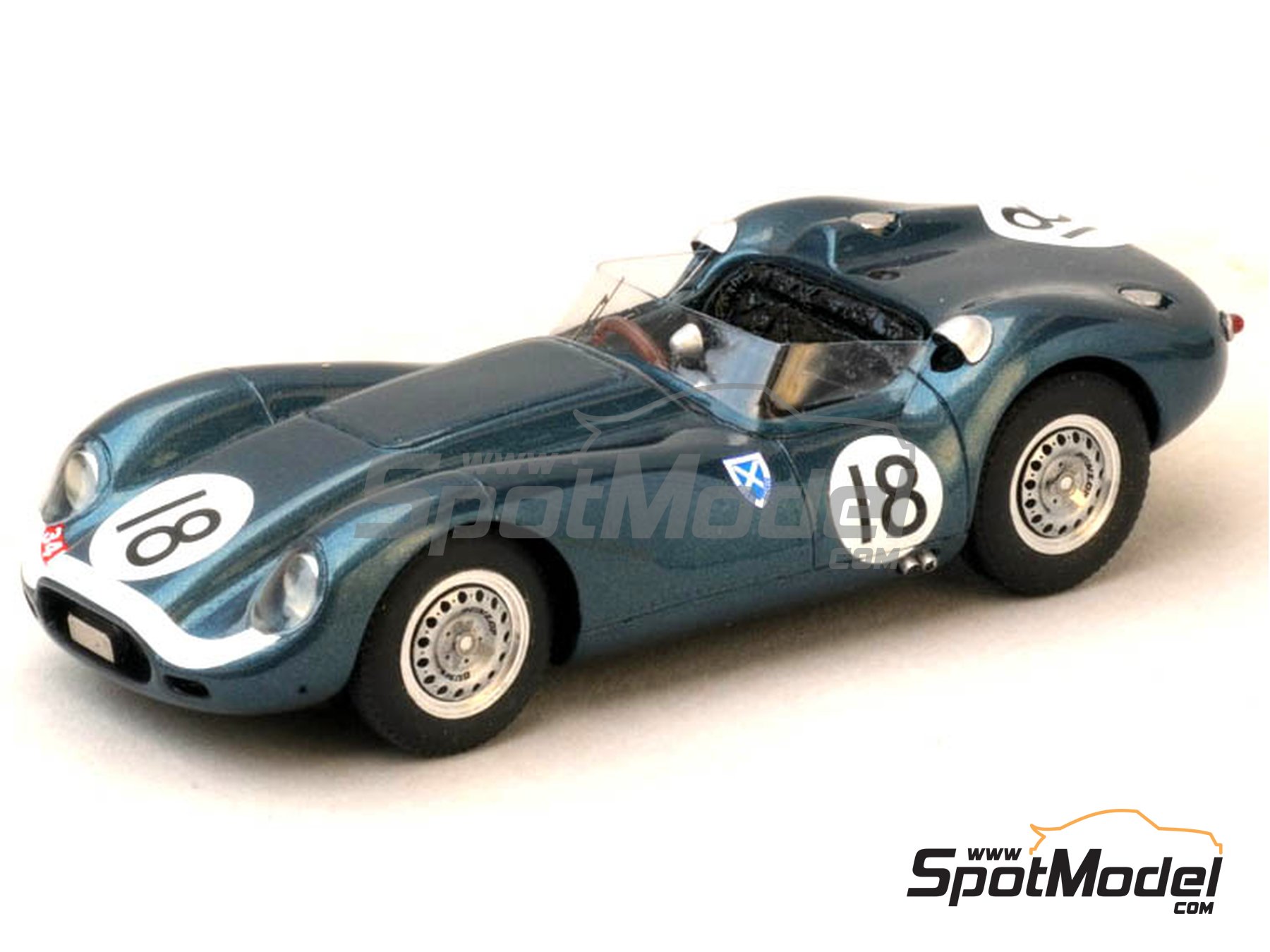 Renaissance Models 43-19C: Car scale model kit 1/43 scale